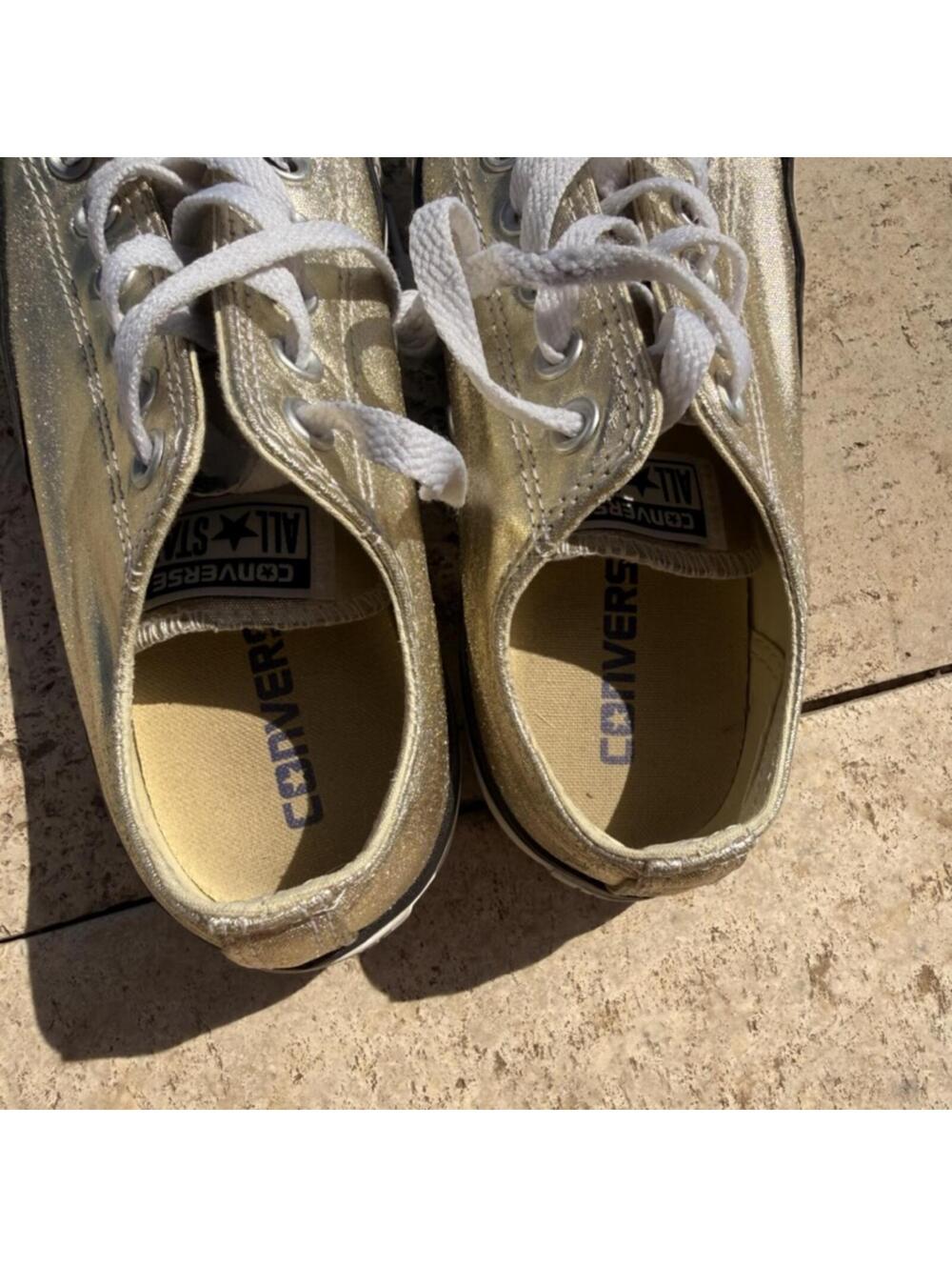 Converse Metallic Gold Low Top Sneakers Size 7 - Picture 4 of 5